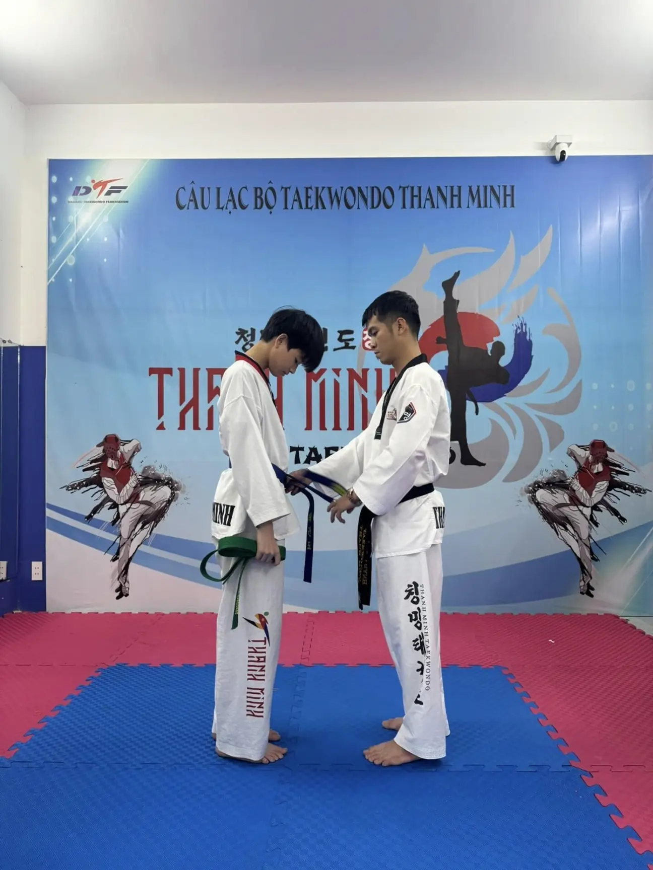 bé 6 tuổi học taekwondo tại clb thanh minh đà nẵng